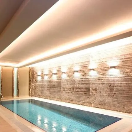 Spacious 2bdr Great Location To Taksim Poolgym Apartment *
