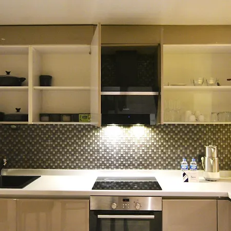 Spacious 2bdr Great Location To Taksim Poolgym *