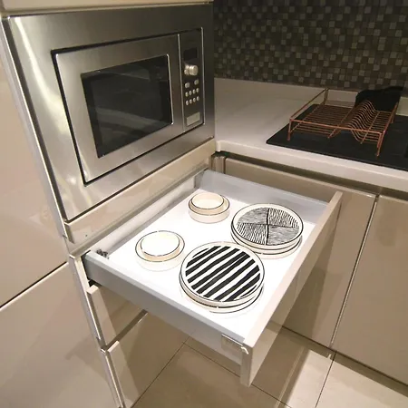 Apartamento Spacious 2bdr Great Location To Taksim Poolgym Istambul